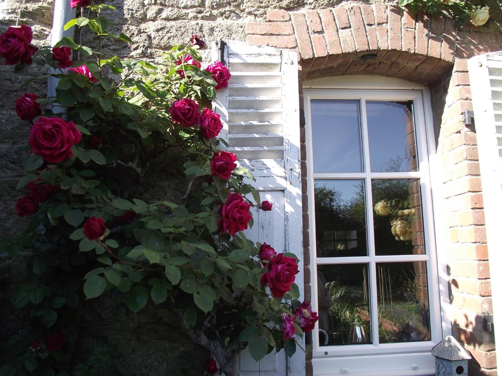 Chambres D'Hotes Le Clos D'Enhaut Dinard Exterior photo