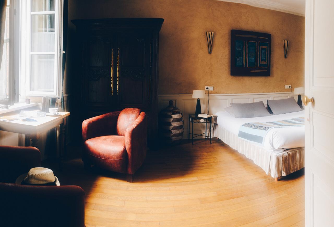 Chambres D'Hotes Le Clos D'Enhaut Dinard Exterior photo